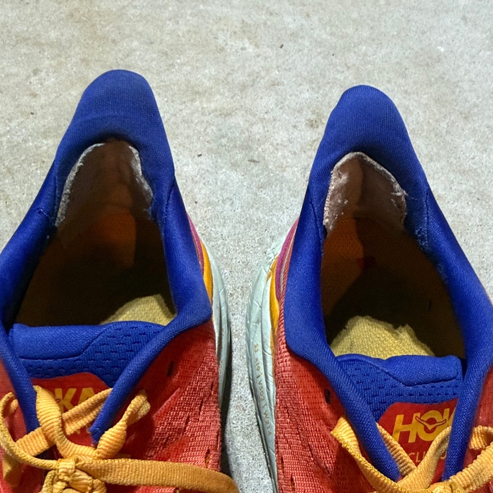 ❌SOLD❌ HOKA Clifton 8 Women’s 8.5B Running Shoes Coral Blue Cushioned Trainer - Picture 7 of 9